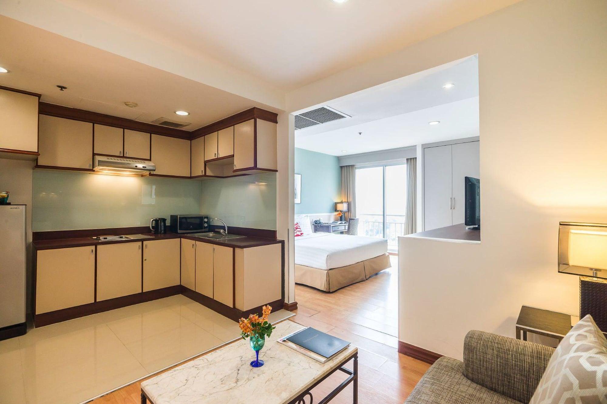 Evergreen Place Siam By Uhg Bangkok Esterno foto