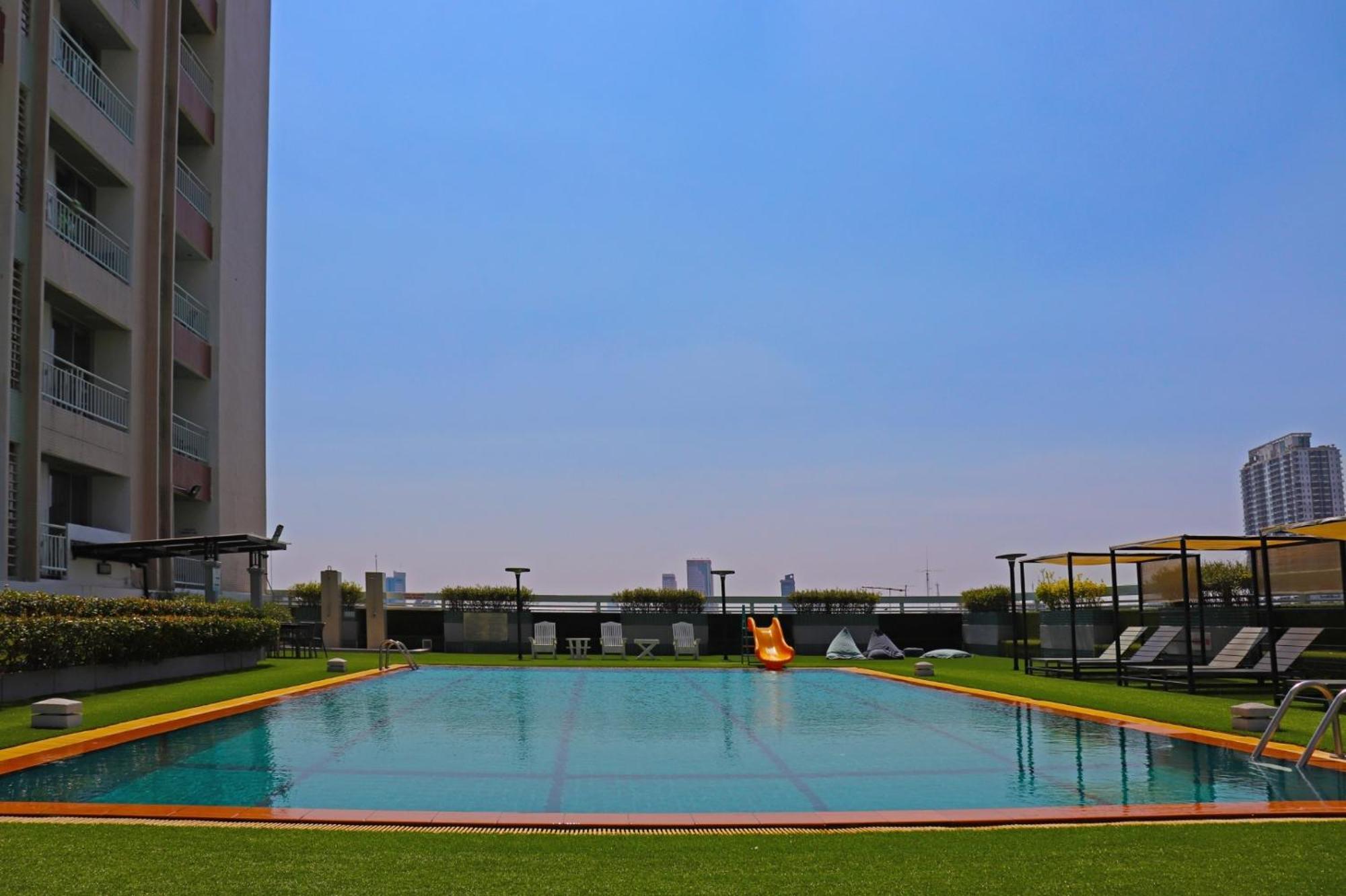 Evergreen Place Siam By Uhg Bangkok Esterno foto